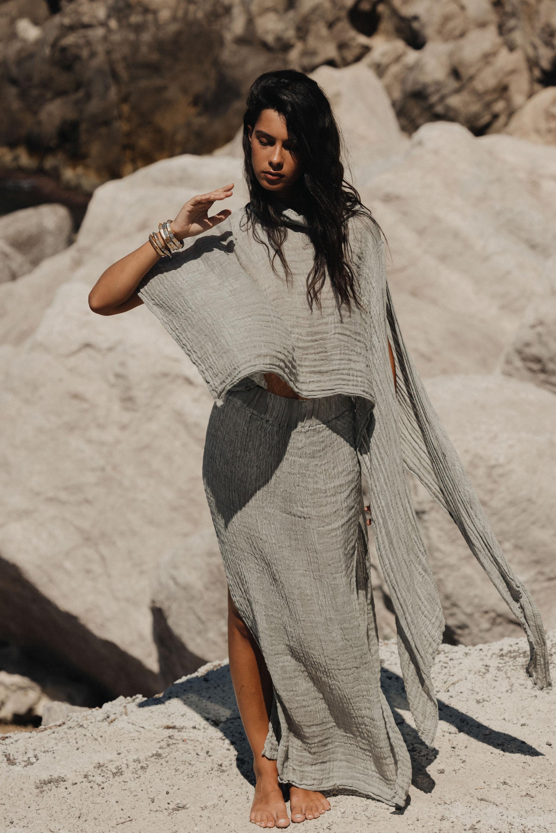 Poncho Scriba Cairo Ghost PONCHO SCRIBA cairo 241 Bottega Di Brunella 